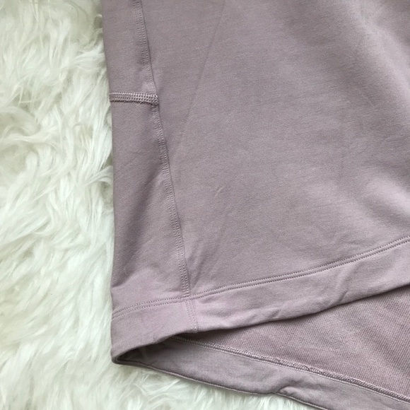 SOLD Lululemon Back In Action Wrap Smoky Blush - Picture 9 of 15